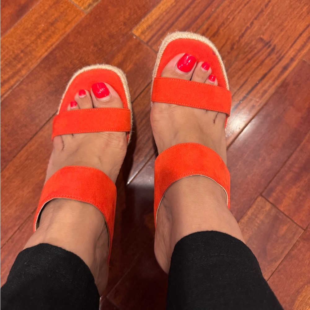 Jessica Simpson Orange Sandals with Modern Straps